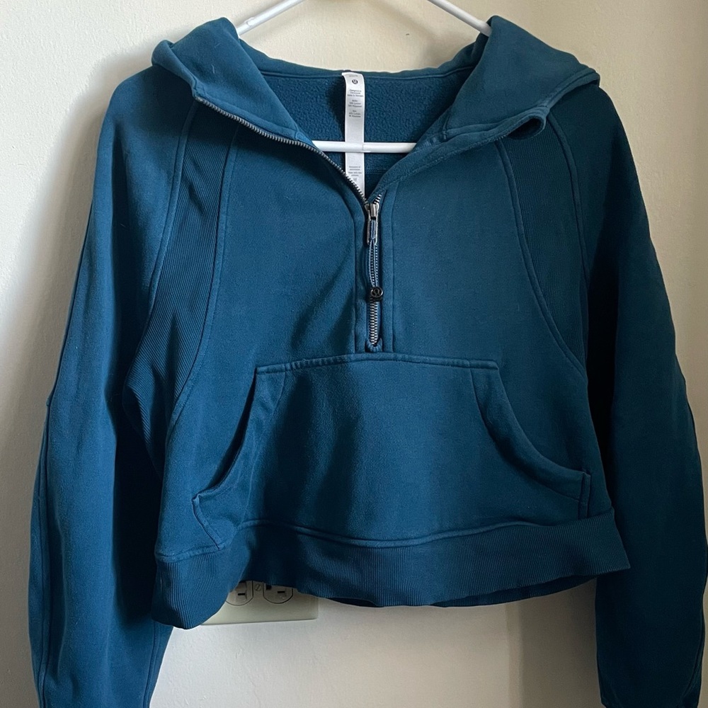 Lululemon Scuba Half-Zip